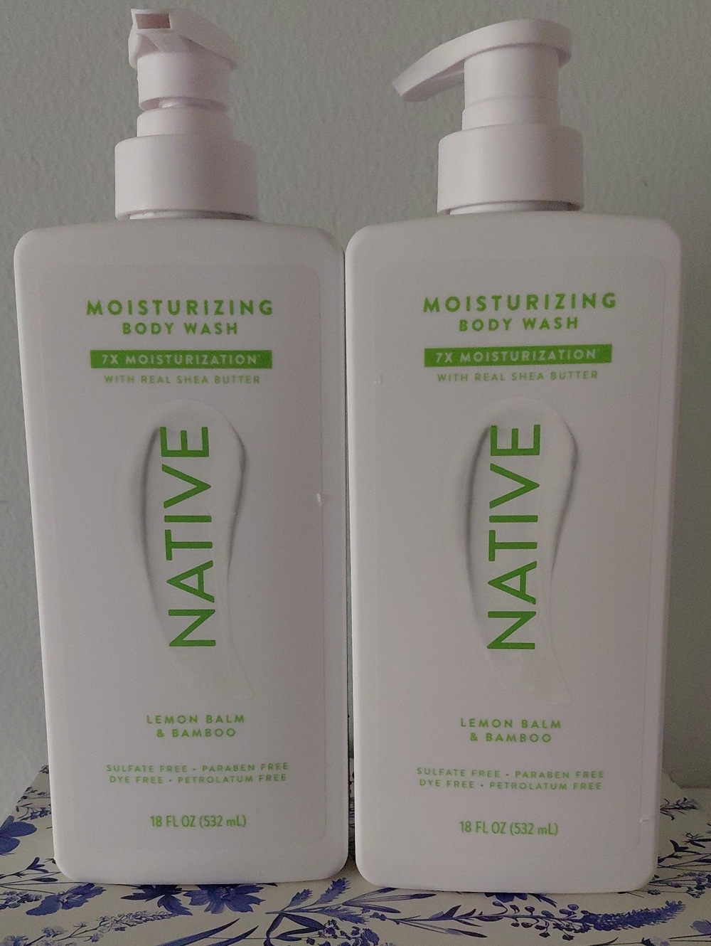 Native Moisturizing Body Wash Lemon Balm & Bamboo - White with Green Accents. 2x